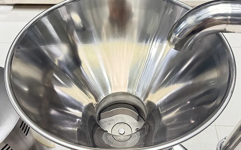 Fruit & Vegetable Crushing and Grinding Machines